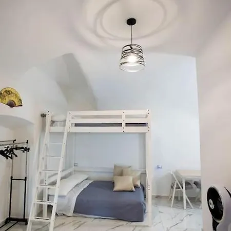 Appartement 63 *